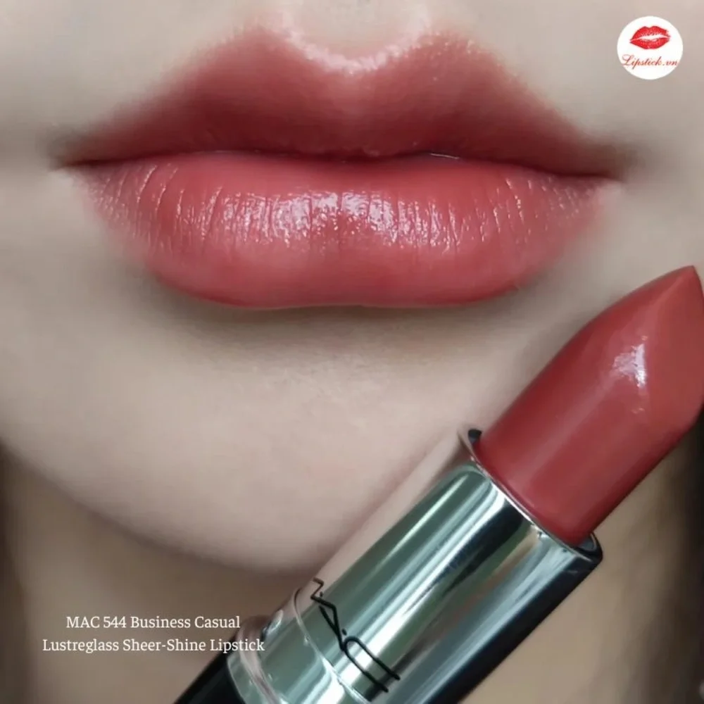 BNIB MAC Cosmetics Lustreglass Lipstick - Business Casual - Picture 3 of 7